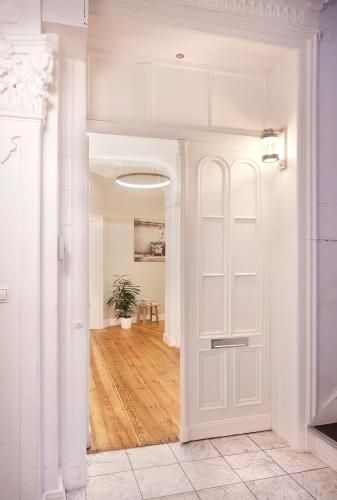 Aparthotel alsterSuite - Entrance - 1