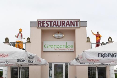 Pension Grenzenlos - Entrance - 1