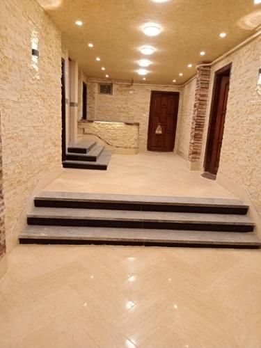 Room in santa maria tower hy ell dollar photo 2