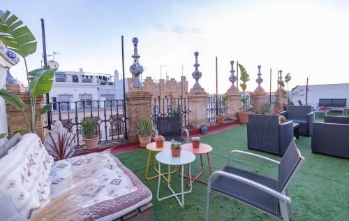 Sevilla deluxe suites - Balcony/terrace - 4