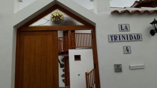 La Trinidad main photo