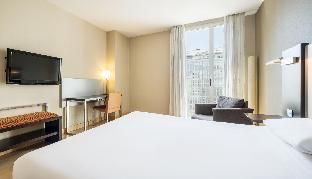 Ilunion Auditori Hotel photo 5