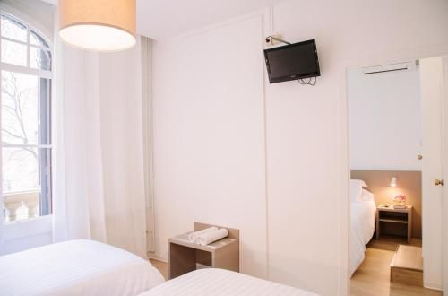 Hostalet de Barcelona - Facilities - 3