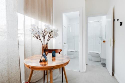 Sweett - The Roca House - Facilities - 2