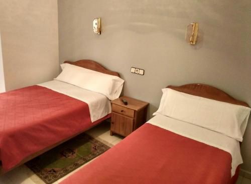 Hostal Gaudi main photo