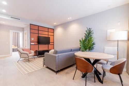 Home Art Apartments Bernabeu photo 5