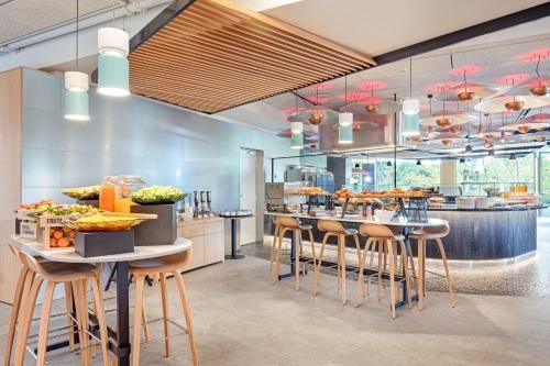 Ibis Styles Madrid City Las Ventas - Food and beverages - 1