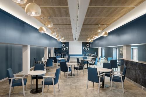 Hotel Kakola - Banquet hall - 4
