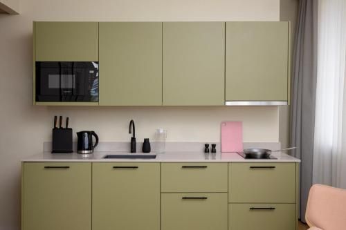 Bob W Turku City Centre - Kitchen - 1