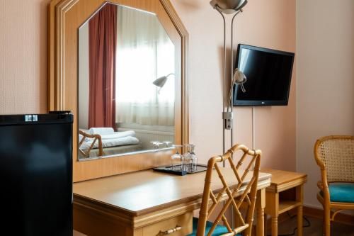 Hotel Seaport - Facilities - 3