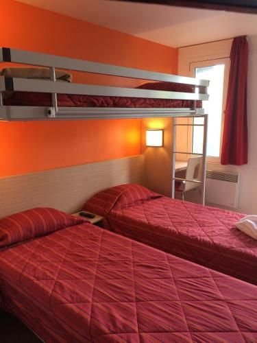 Premiere Classe Marseille Est - La Valentine photo 2