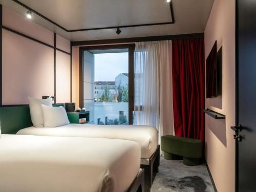 TRIBE Lyon Croix Rousse photo 2