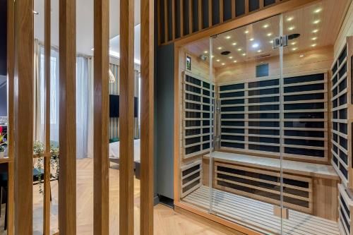 Love Room Balneo Sauna Pierre Corneille ! main photo