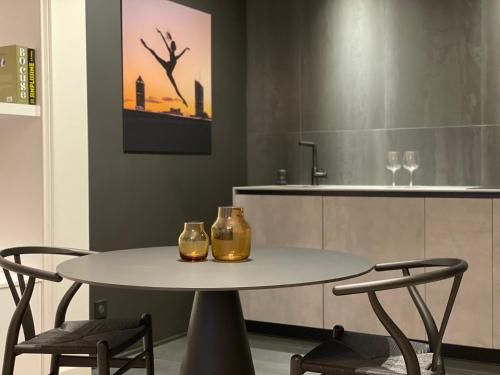 Suite de Luxe & Design au Centre de Lyon avec Parking photo 5