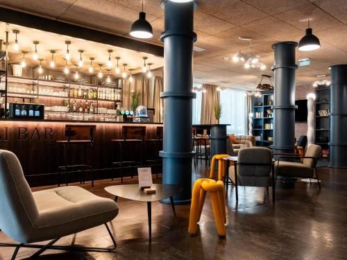 Ibis Styles Lyon Villeurbanne Hotel - Bar/lounge