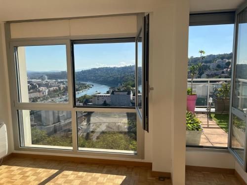 chambre dans les hauteurs de lyon proche Fourviere chez l hote - Balcony/terrace - 4