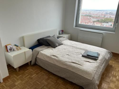 chambre dans les hauteurs de lyon proche Fourviere chez l hote photo 4