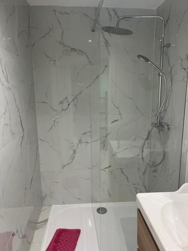 Hostel Lyonnais photo 2