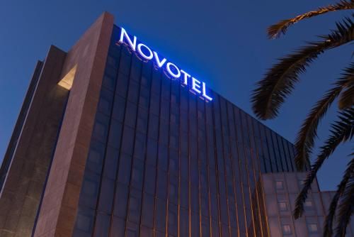 Novotel Nice Arenas Airport Hotel - Entrance - 1
