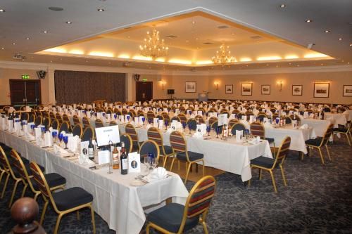 Salutation Hotel - Banquet hall - 4