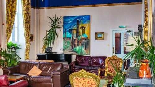 Castle Rock Hostel- Adult Only photo 3