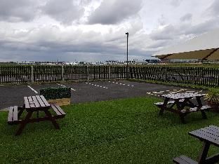 Tri-Star Hotel photo 3