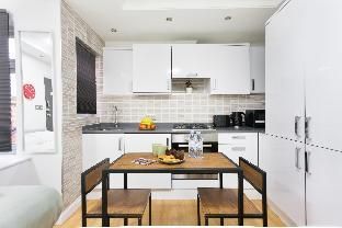 London Queen's Eurostar - Kings Cross photo 3