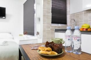 London Queen's Eurostar - Kings Cross photo 2