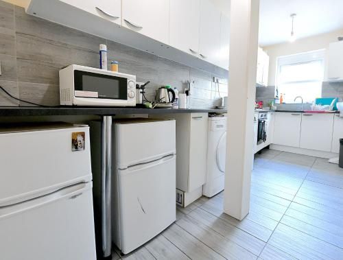 Central London Flats near Seven SIsters photo 5