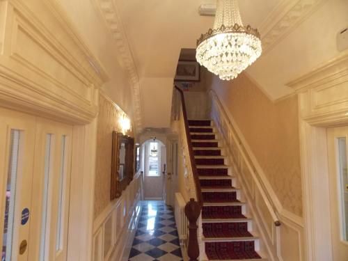 The Mountford Hotel - Entrance - 1