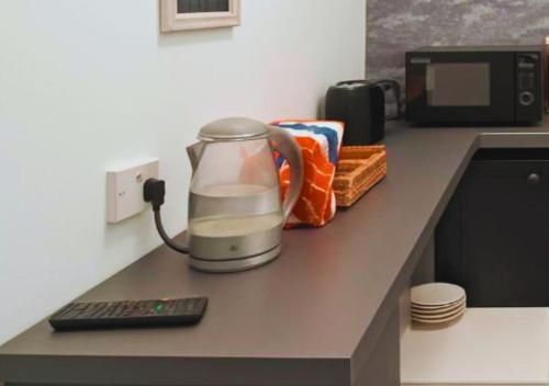 Pitchside Rooms - Kitchen - 1