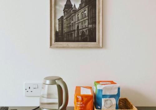 Pitchside Rooms - Kitchen - 2