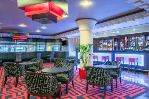 Crowne Plaza Liverpool - John Lennon Airport By IHG - Bar/lounge - 2