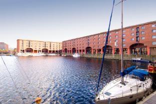Premier Inn Liverpool City - Albert Dock - Nearby attraction