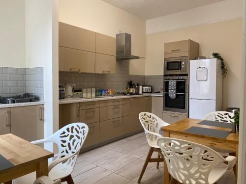 Be My Guest Liverpool main photo