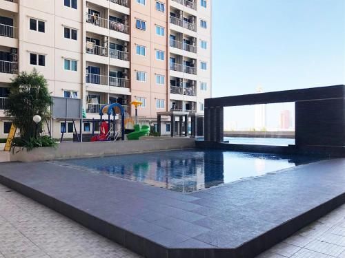 Best 2BR Puncak Bukit Golf Surabaya By Travelio photo 2