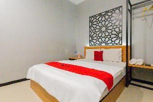 RedDoorz @ Manukan Surabaya - Bed - 1