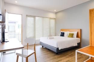 Urbanview Code Riverstay Yogyakarta - Bed - 1