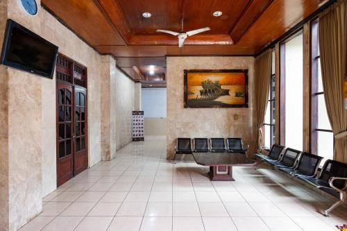 RedDoorz @ Hotel Dewata Indah Denpasar - Facilities