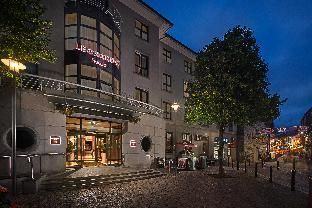 Leonardo Hotel Galway - Entrance