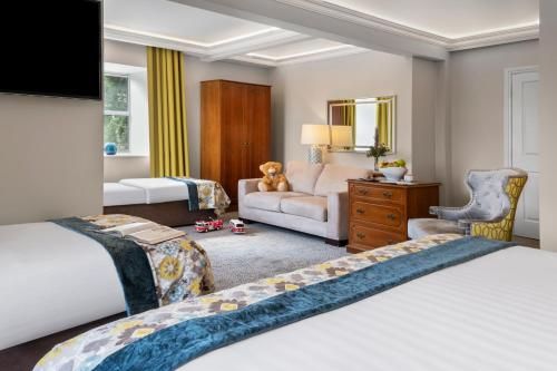 Cork's Vienna Woods Hotel & Villas photo 5