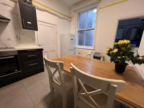 13 Summerhill South Cork Accommodation - Kitchen - 2