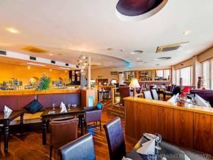 Great National South Court Hotel photo 2