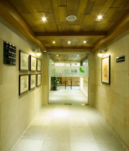 Leisure Inn Grand Chanakya - Entrance - 2
