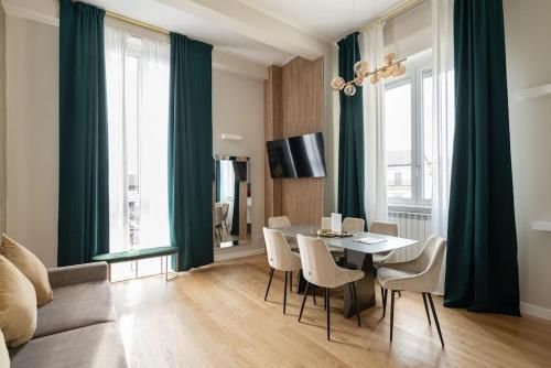 Heart Milan Apartments Duomo District photo 5