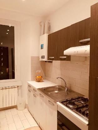 Exclusive apartment in the heart of Porta Venezia - Kitchen - 4