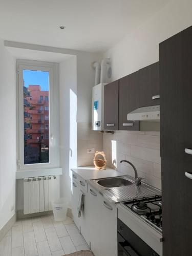 Exclusive apartment in the heart of Porta Venezia - Kitchen - 3