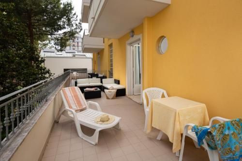 Hotel Cannes - in pieno centro - Balcony/terrace - 4