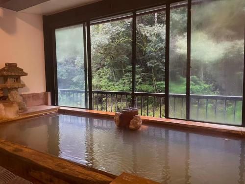 天然温泉旅館 繁花荘せせらぎ photo 3