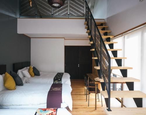 Miyajima Shiro photo 3